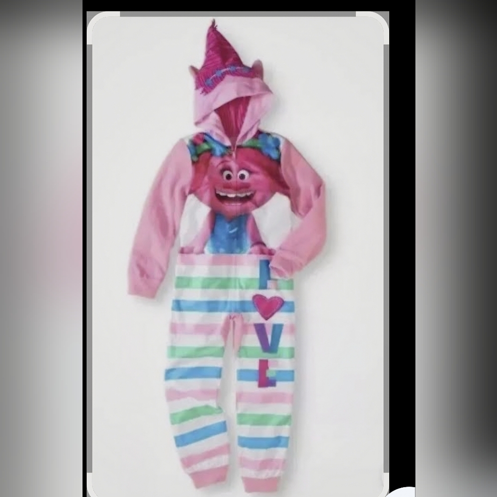 DreamWorks Trolls Poppy one-piece hooded pajama sleeper.